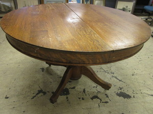 lot 312 image: VINTAGE WOOD DINING TABLE