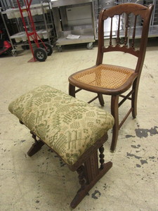 lot 314 image: VINTAGE WOOD CHAIR WITH UPHOLSTERED STORAGE FOOT STOOL