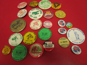 lot 354 image: VINTAGE LAKE BENTON, OTHER MINNESOTA TOWN, SCHOOL BUTTONS