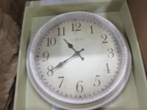 lot 96 image: 15.5 inch La Crosse Wall Clock...