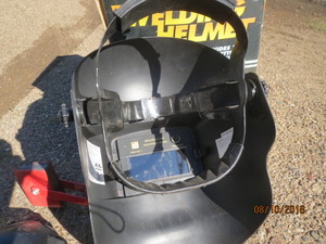 lot 7 image: Arc welding supplies