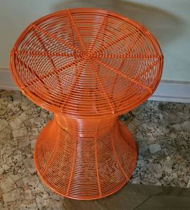lot 34 image: Orange Wire Side Table