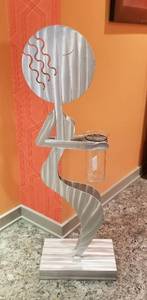 lot 117 image: Brushed Steel Lady Statue Wine Bottle Server