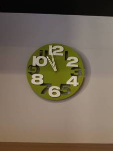 lot 122 image: Cool Modern Clock