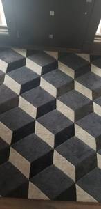 lot 27 image: Optical Art Wool Area Rug Hand Tufted  72 x 90
