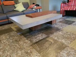 lot 30 image: Amazing Contemporary Coffee Table