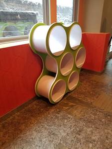 lot 31 image: Modern Shelving Unit