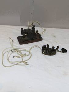 lot 46 image: Morse Code Telegraph Key