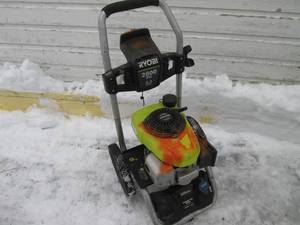 lot 9 image: Ryobi Pressure Washer with Honda En...