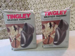 lot 27 image: 2 Pair of Rubber Overshoes Size Med...
