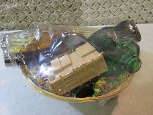 lot 35 image: Avon Decanter Gift Basket  FS...