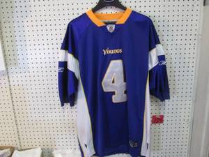 lot 62 image: Reebok MN Vikings #4 Favre Jersey S...