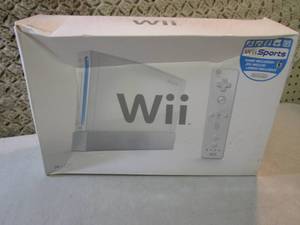lot 73 image: Wii Game System  D-2...