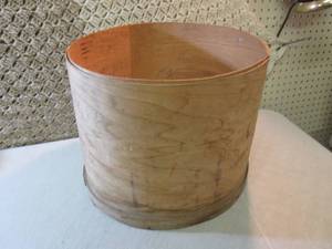 lot 83 image: Vintage Wood Cheese Barrel 15 12 ...