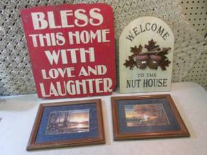 lot 140 image: Misc Wall Decor  RMDR...