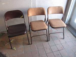 lot 159 image: 3 Metal Folding Chairs 2 are Cushio...