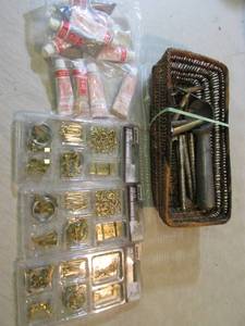 lot 167 image: Vintage Razors Nut Crackers Ice Cre...