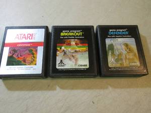lot 174 image: 3 Vintage Atari Game Cartridges  EC...