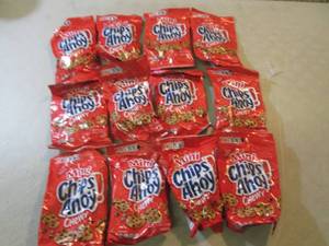 lot 229 image: 12 Bags of Mini Chips Ahoy Chewy Co...