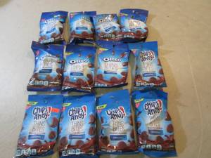 lot 248 image: Oreo and Chips Ahoy Thins Bites Coo...
