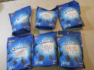lot 256 image: 6 Bags of Oreo Thins Bites Cookies ...