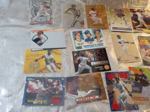 lot 20 image: Baseball Cards all pictured...