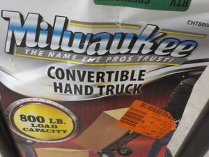 lot 28 image: Milwaukee Convertible Hand Truck 80...
