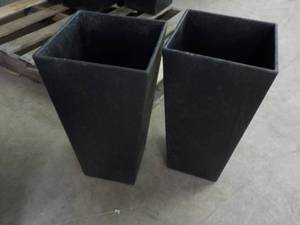 lot 34 image: Set of 2 Tierra Verde 20 Tall Plan...
