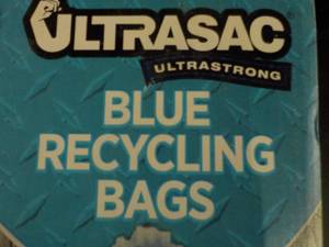 lot 56 image: Ultra Blue Recycling Bags 50 - 33 g...