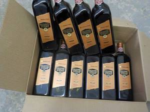 lot 62 image: 10 - 34 oz Bottles Balsamic Vinegar...