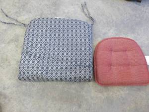 lot 99 image: 2 Patio Cushions 1- 19 sq. and oth...