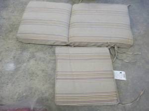 lot 100 image: 2 Patio Cushions   ...