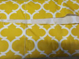 lot 102 image: Many Yards of Material...