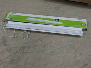 lot 183 image: commercial Electric Bright White 4 ...
