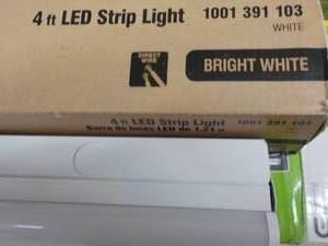 lot 190 image: Commercial Electric LED 4 ft Bright...