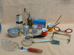 Vintage Kitchen Items