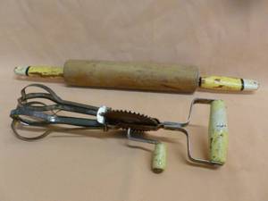 Vintage Kitchen Items