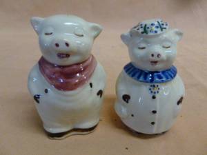 Vintage Salt And Pepper Set