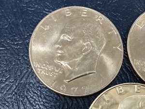 (5) Eisenhower Dollar Coins  1973-...