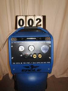 lot 2 image: Eagle Silent Series 20 Gallon Air Compressor