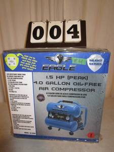 lot 4 image: Eagle Silent Series 4 Gallon Air Compressor