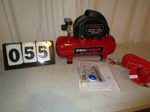 lot 55 image: Pro Force 2 Gallon Air Compressor