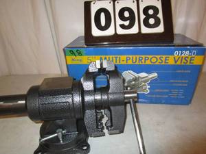 lot 98 image: King 5 Multi-purpose Vise