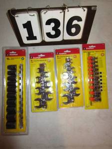 lot 136 image: Assortment of Great Neck Tools