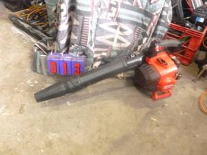SnS Auctions # 403 2nd to last Minute Christmas shopping