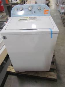 lot 96 image: Whirlpool 3.9-cu ft High Efficiency Top-Load Washer (White) WTW4950HW