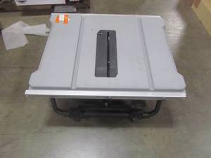 lot 109 image: Hitachi 10-in Carbide-tipped 15-Amp Table Saw C10RJ