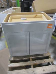 lot 146 image: Diamond NOW Wintucket 33-in W x 35-in H x 23.75-in D Truecolor Cloud Door and Drawer Base Stock Cabinet G15 B33B