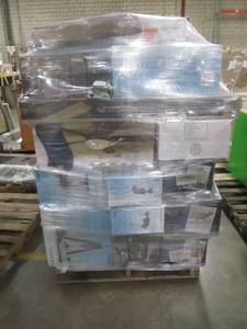 lot 161 image: WHOLESALE MIXED PALLET OF RETURNS - LIGHTING AND CEILING FANS