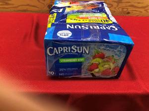 lot 445 image: Caprisun 40 Pouch Variety Pack